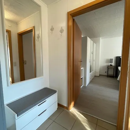 Moselgarten Zentral Gruen Direkt An Der Mosel Apartment *