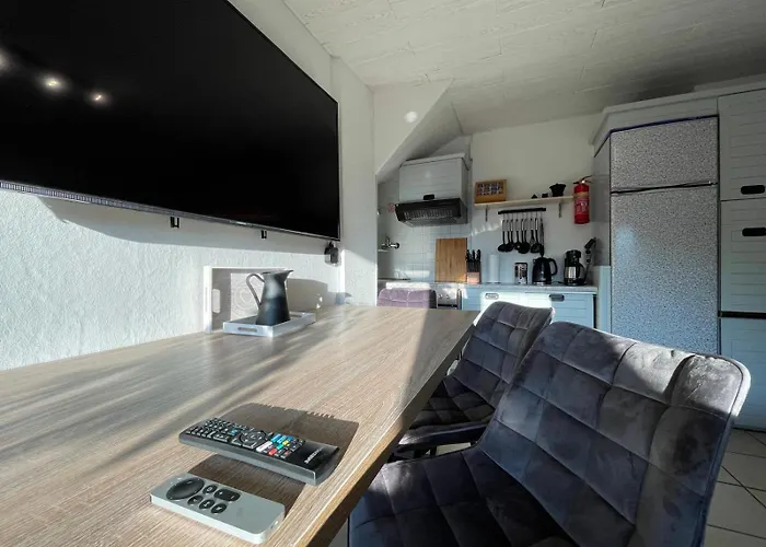 Moselgarten Zentral Grün Direkt An Der Mosel Apartment *