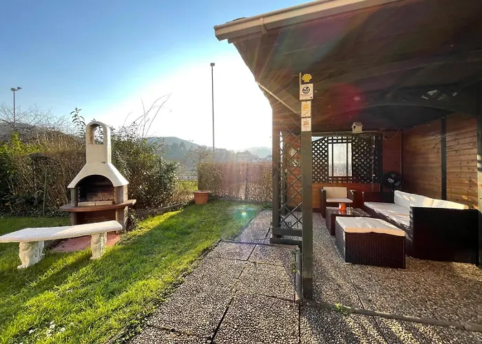 Moselgarten Zentral Grün Direkt An Der Mosel